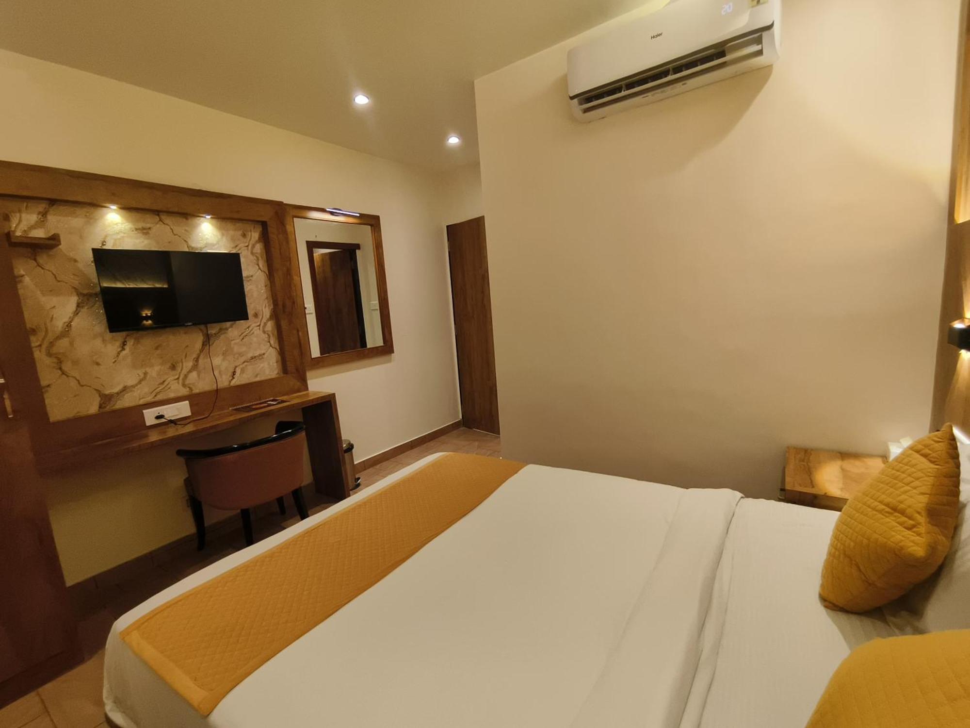 Hotel Riva International Goregaon- Near Nesco Bombay Eksteriør billede